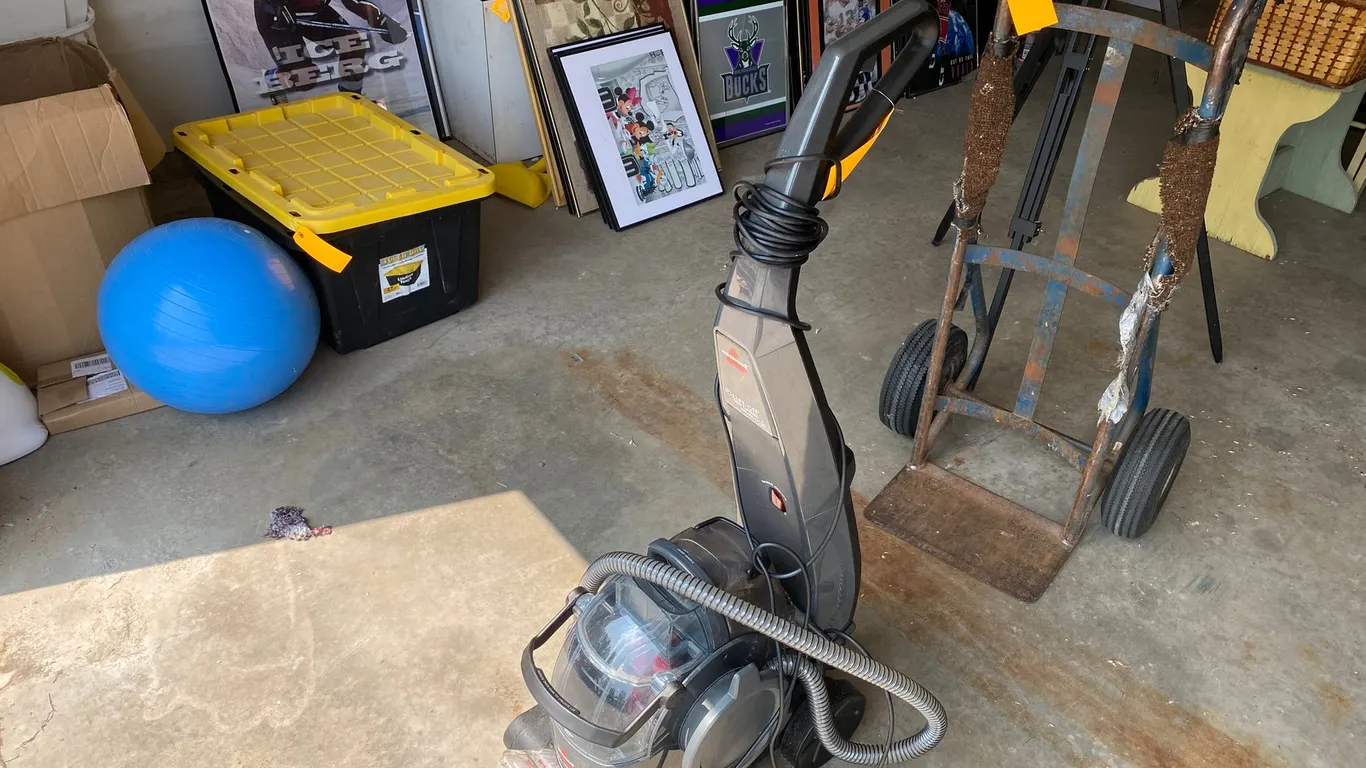 Bissell Lift Off Carpet Cleaner