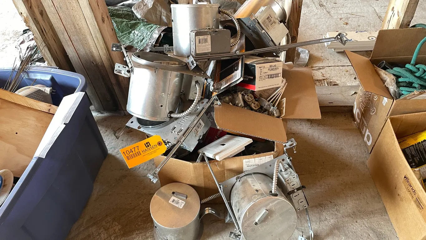 Box of Canister Lights