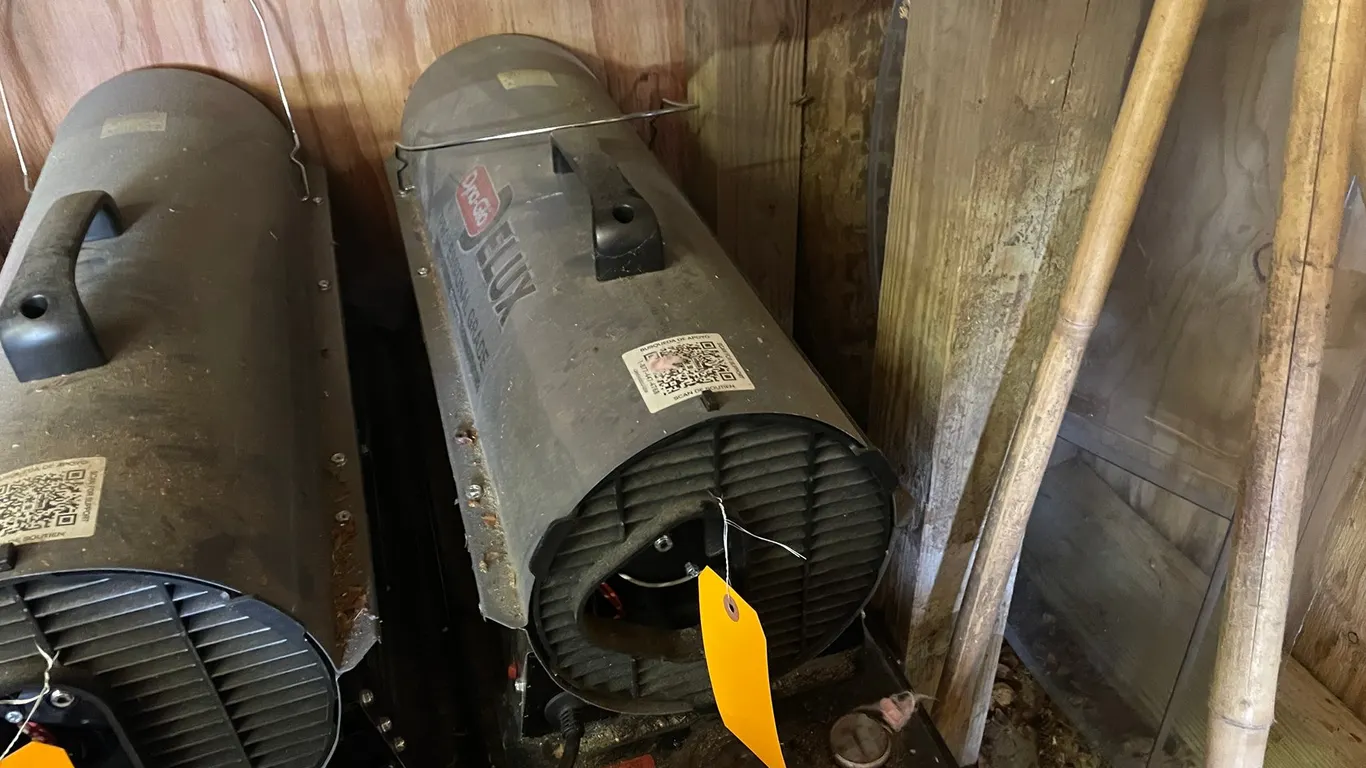 Dyna-Glow Delux Torpedo Heater