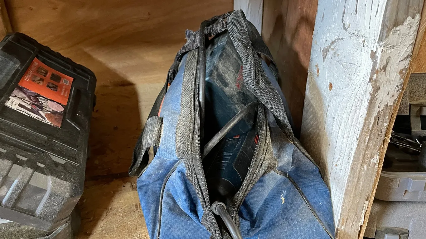 Bosch Angle Grinder
