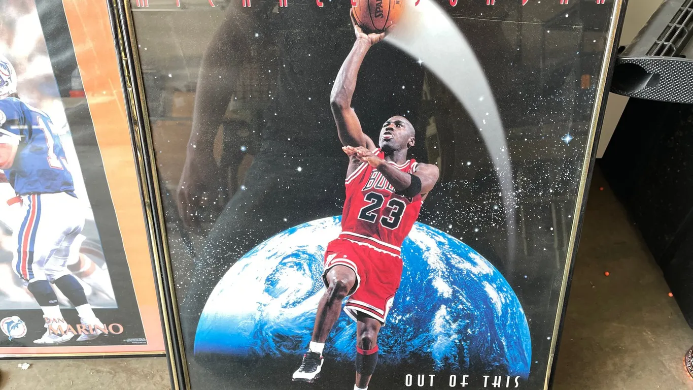 (16) Framed Sports Posters