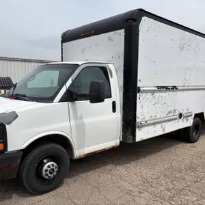 2010 GMC 3500 Box Truck (Has WI Title)