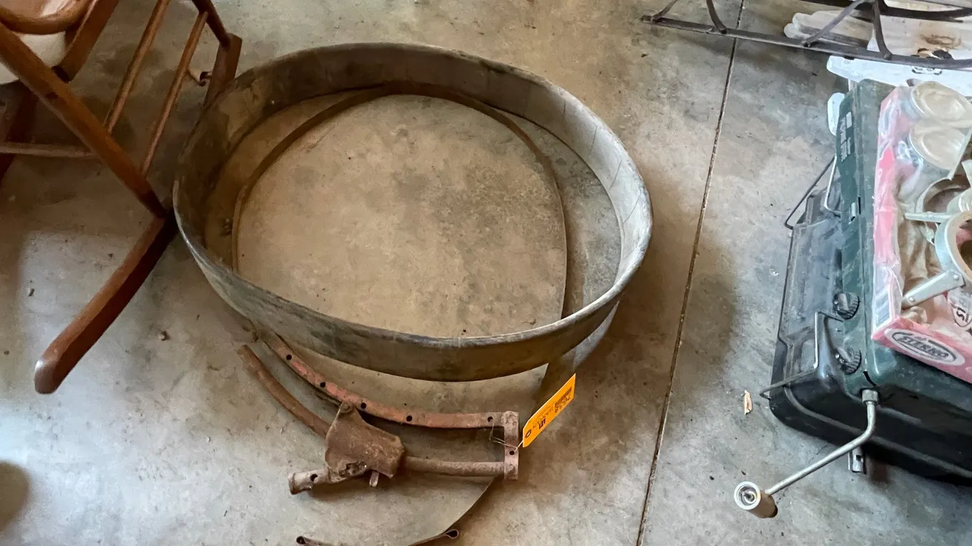 (2) Antique Tire Seaters