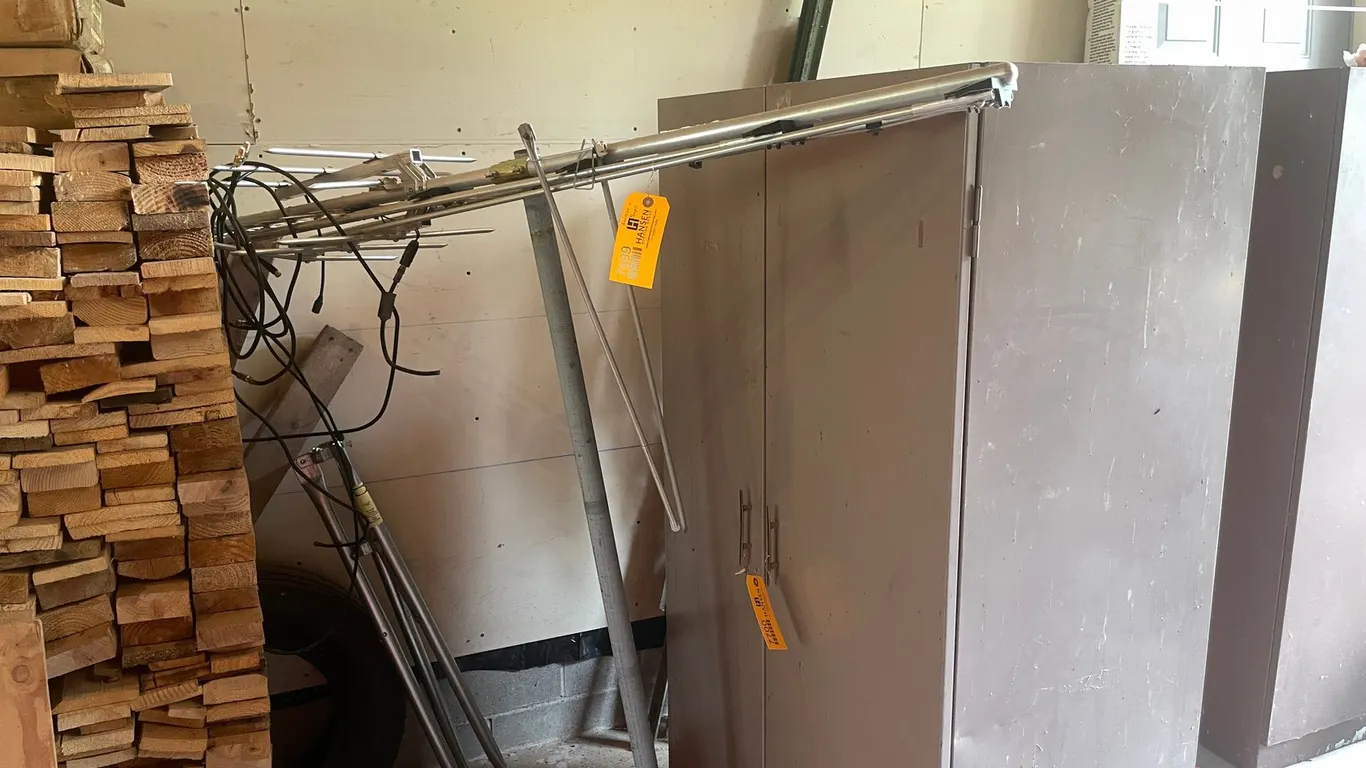 TV Antenna with Tripod Stand