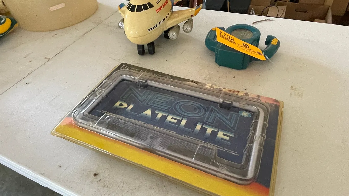 Tomy Airlines Toys