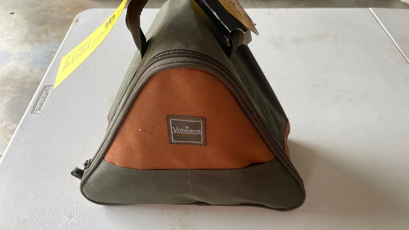 Voyageur Roadside Assistance Kit