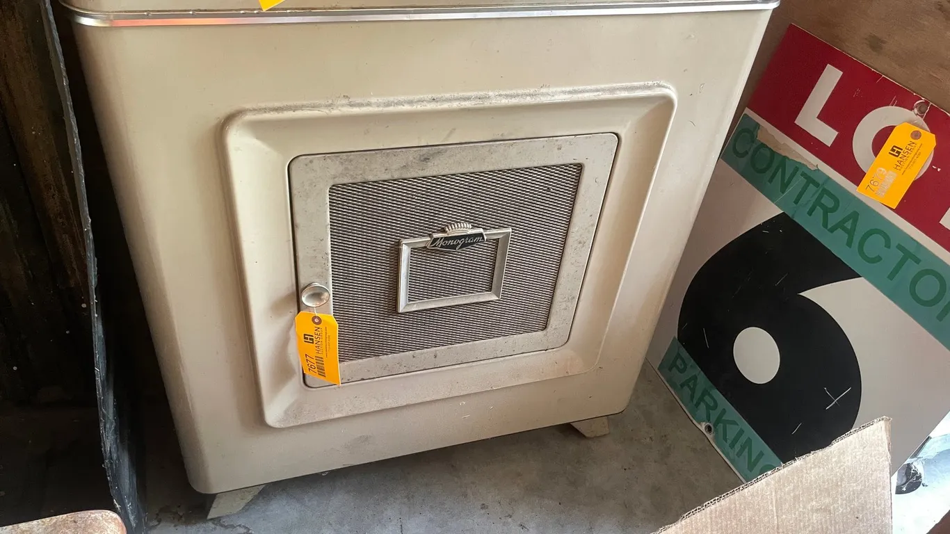 Monogram Heater
