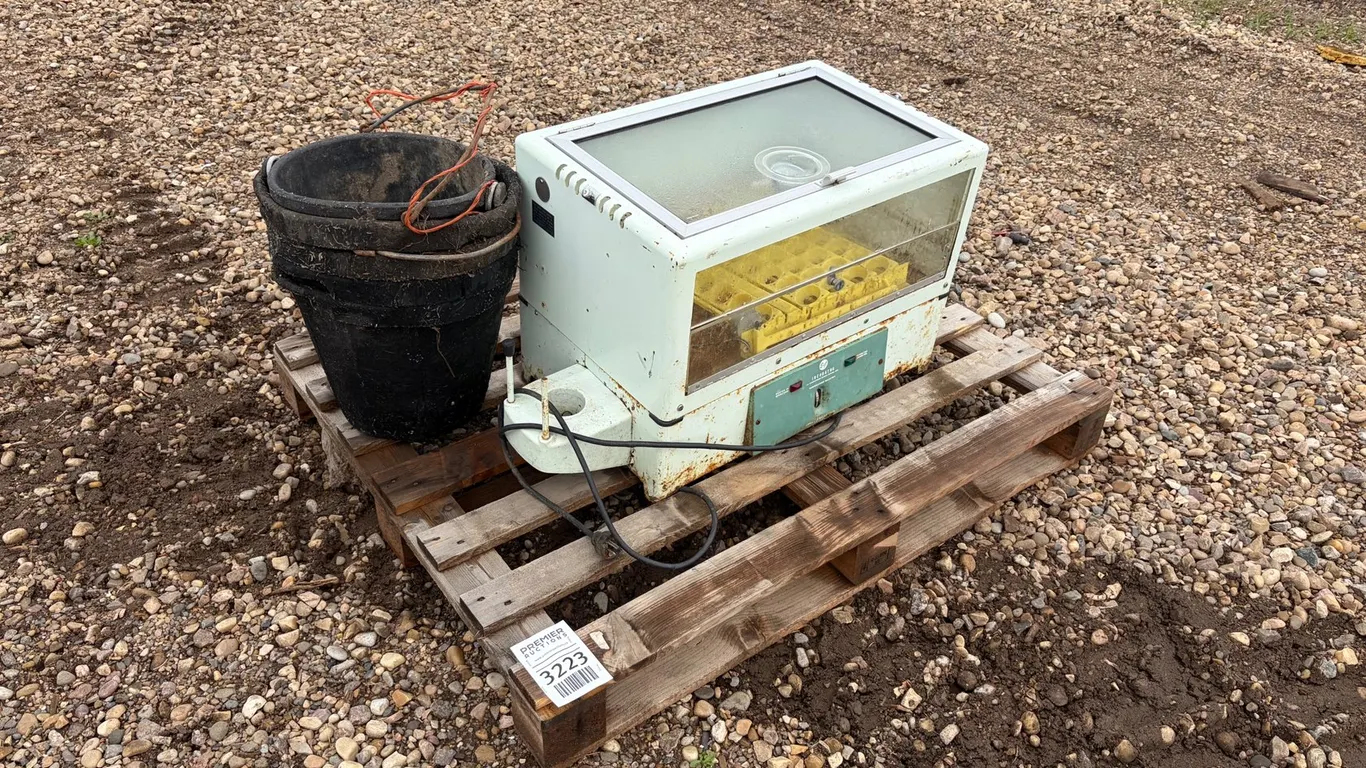 Egg Incubator