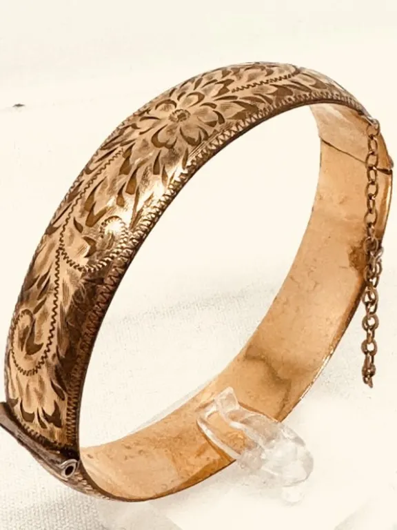 Antique Gold Etched Bracelet signed Bozenoff very detailed gf with safety chain untested