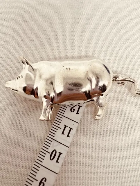 Unusual Pig Tape Measure 2" with Tail Wind works , metals untested