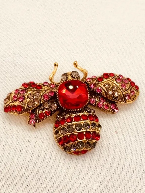 Beautiful Red Multistone Bee Brooch 2.25" untested