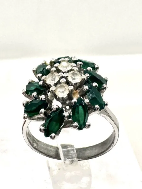 Sterling Estate Ring with Cluster of Green and Clear stones sz8 untested