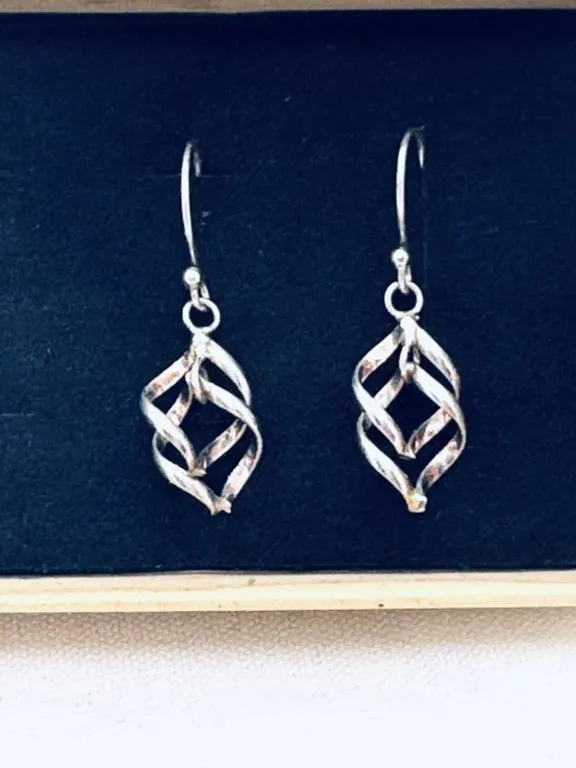 Vintage Sterling Silver Drop Earrings with Box untested