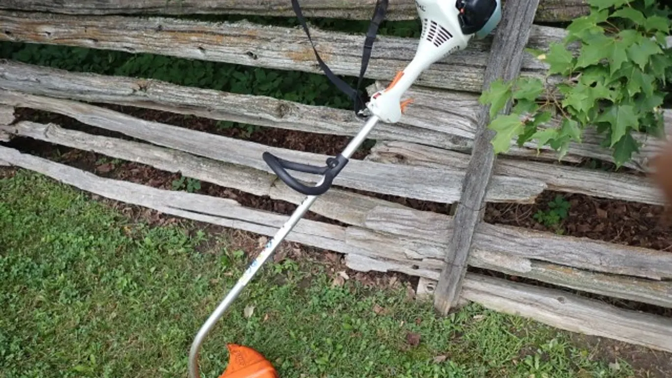 STIHL F5 38 String Trimmer
