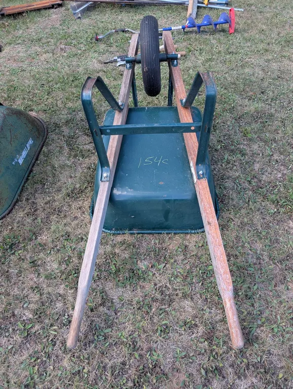 WHEELBARROW