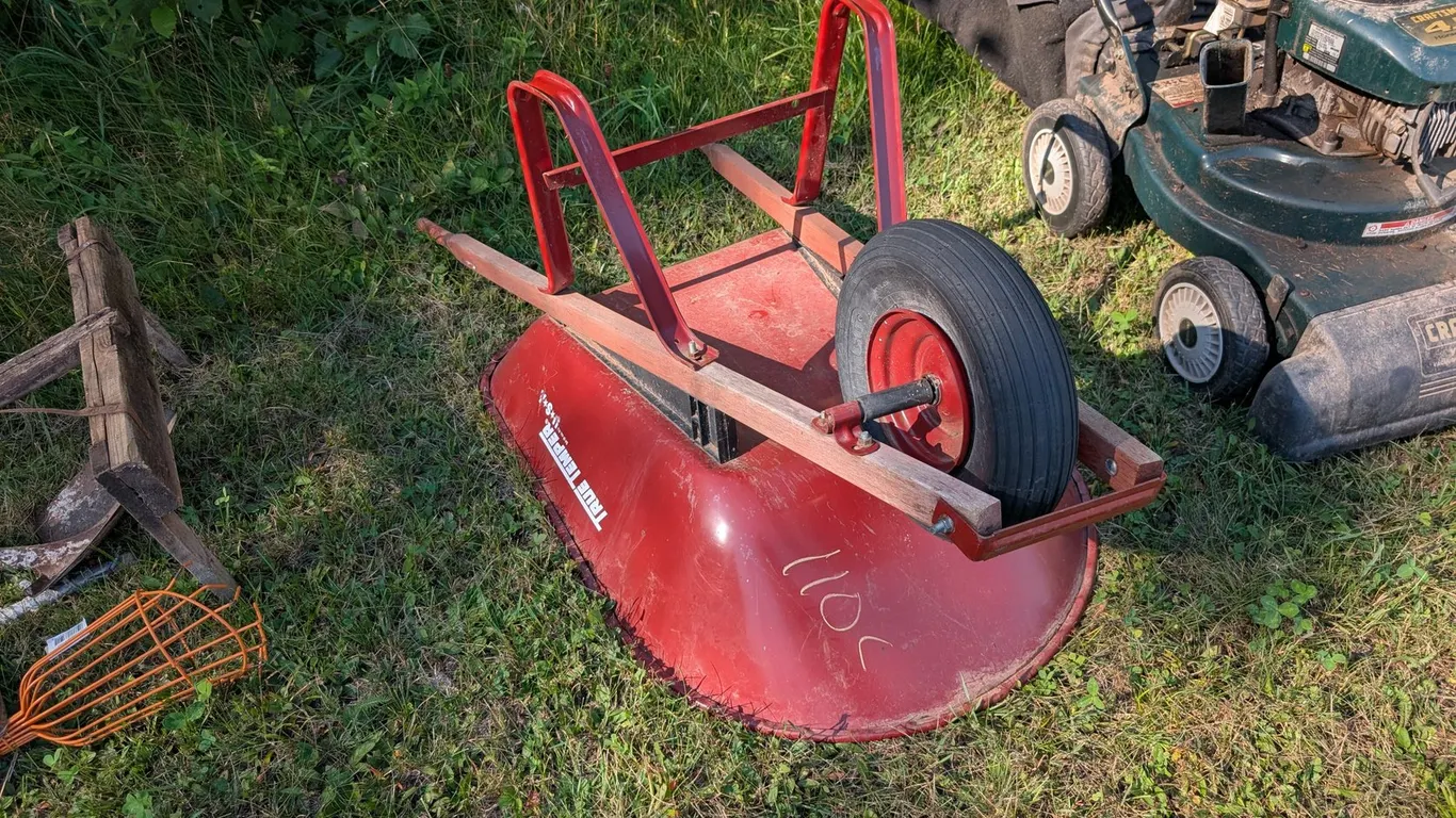 WHEEL BARROW