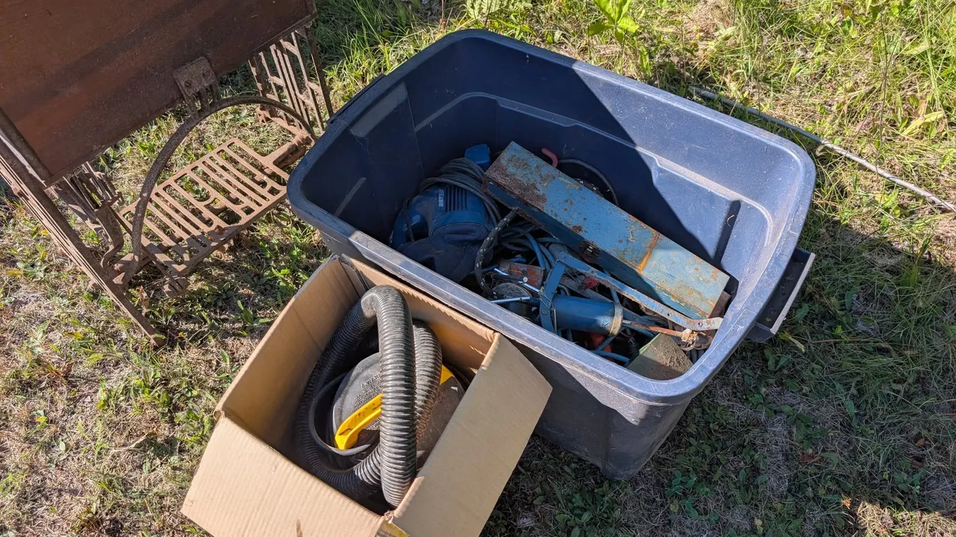 SHOP VAC/SOCKETS/MORE