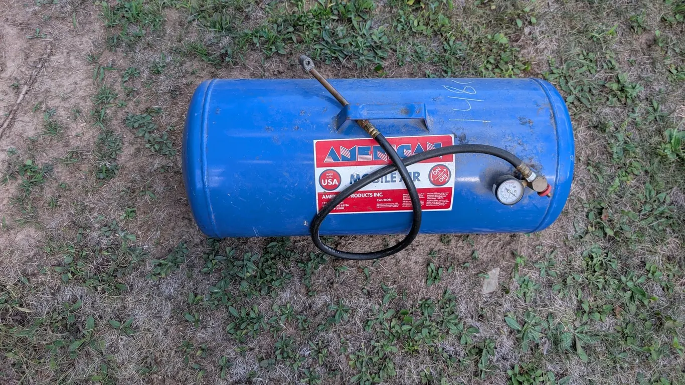 AIR TANK