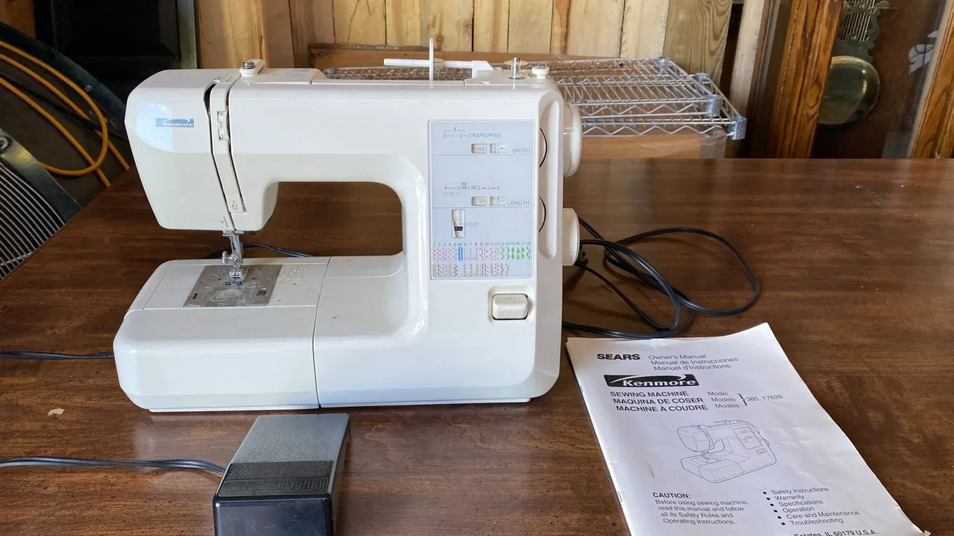 KENMORE SEWING MACHINE