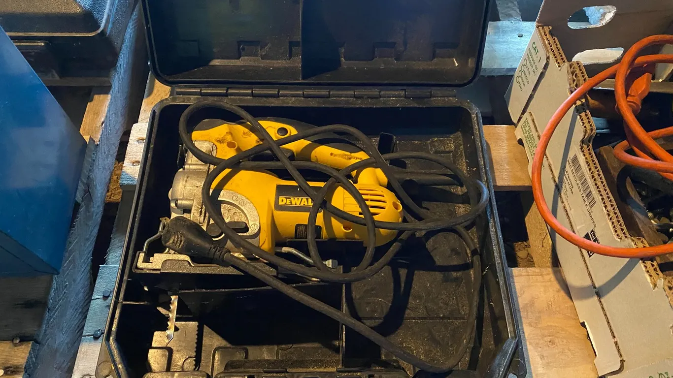 JIG SAW