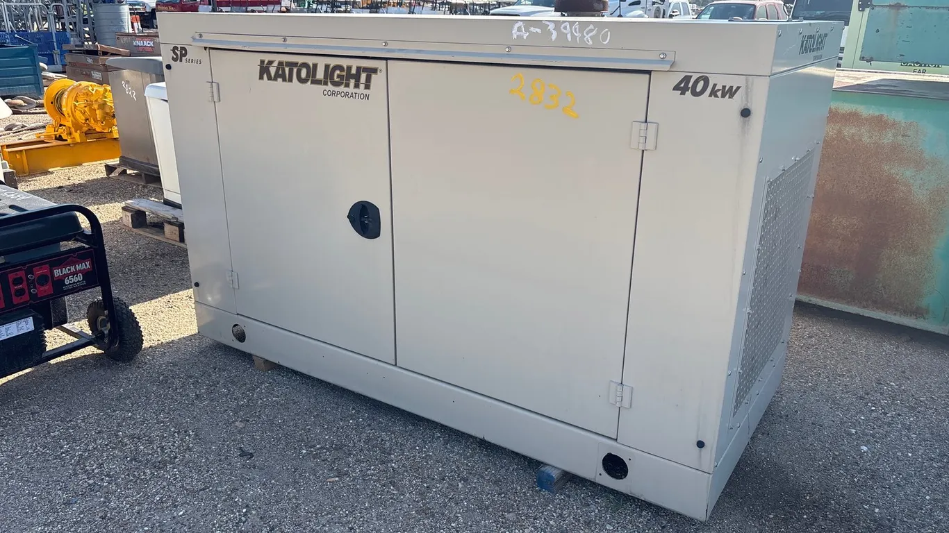KATO LIGHT 40 KW GENERATOR