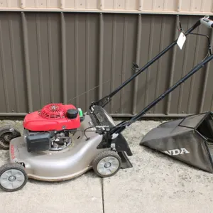 Honda HRR2169VKA Self Propelled Gas Lawn Mower