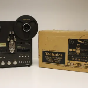 Technics RS-1520 Semi-Professional 10-inch Open Reel-to-Reel Tape Deck w/ Box & Take Up Reel