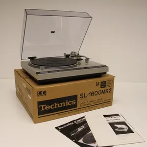 Vintage Technics SL-1600MK2 Quartz Direct Drive Automatic Stereo Turntable