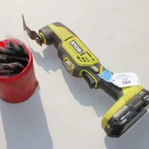 Ryobi 18V ONE+ Cordless Oscillating Multi-Tool with 18V Lithium Battery and 10+ Edges
