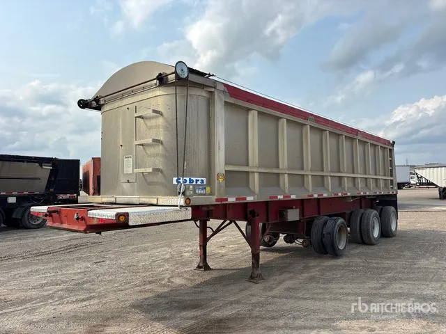 1998 Cobra 33 ft Tri/A End Dump Trailer