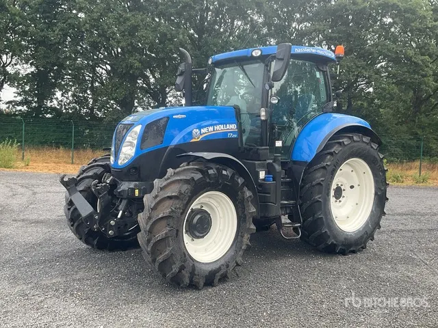 2014 New Holland T7.210 AC 4WD Tractor