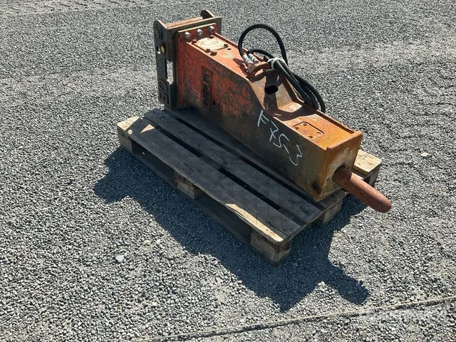 2007 NPK GH3 Hydraulic Breaker