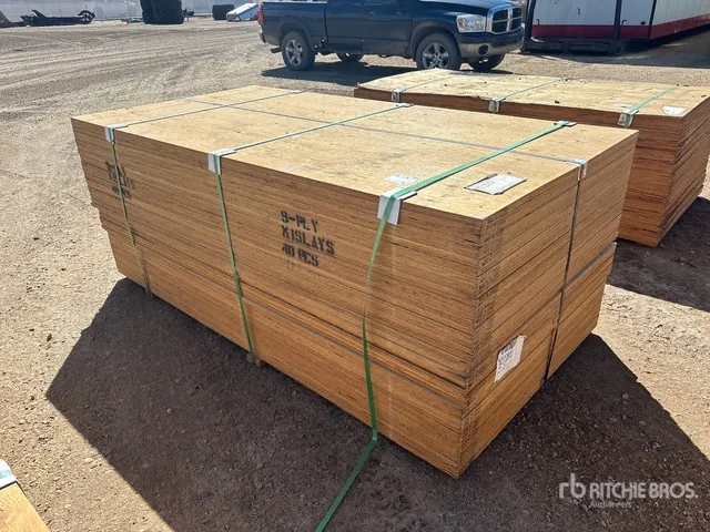 Quantity of (40) 7/8" 4x8 G1S (Good 1 Side) With Smooth Overlay Douglas Fir 9 Ply No Stamp Plywood (Unused)