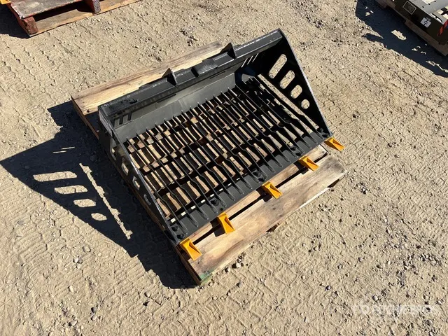 2026 GIYI GY-RB44 Rock Mini Skid Steer Bucket (Unused)