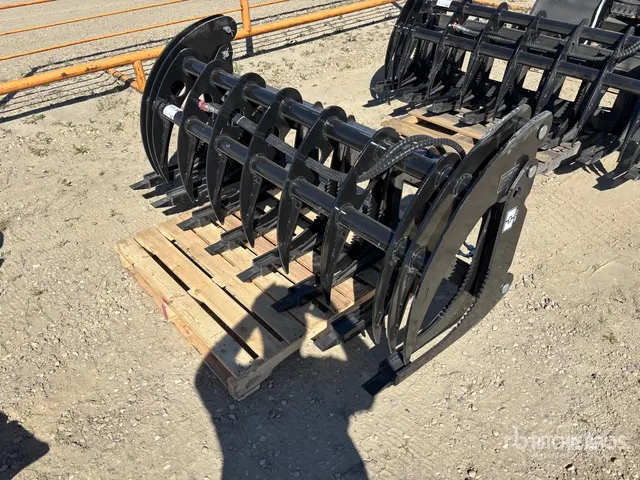 2026 GIYI GY-CLG72 72 in Log Skid Steer Grapple (Unused)