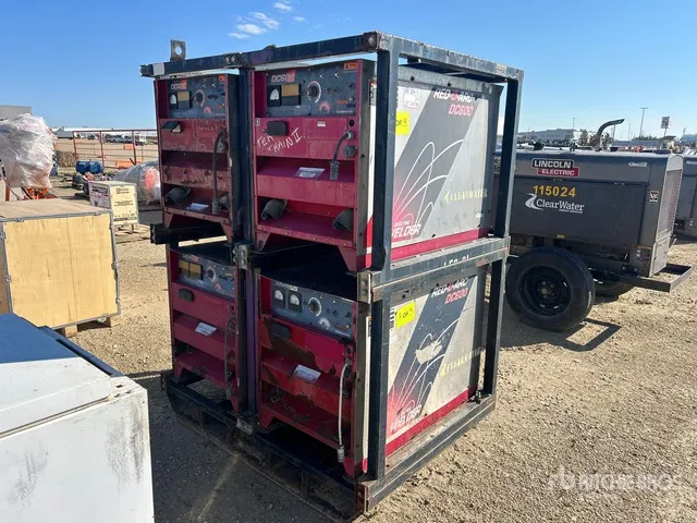 Lincoln Electric DC-600 Multi-Operator Welder