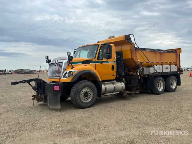 2011 International WorkStar 7600 6x4 Snow Plow Truck