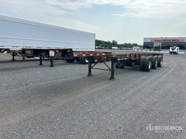 2008 Max Atlas 40 ft Tri/A Extendable Container Trailer