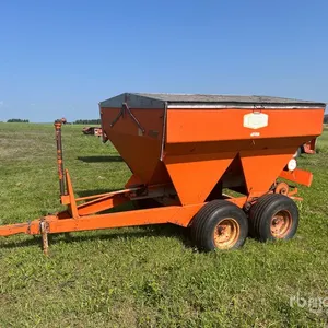 Wilmar T/A Fertilizer Spreader