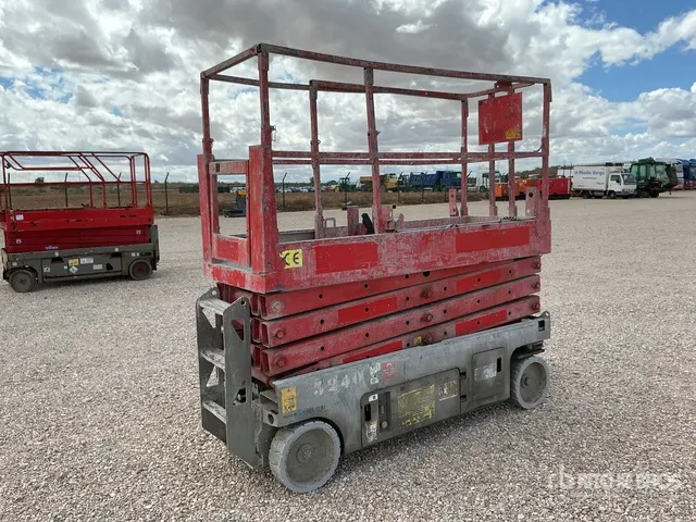Genie GS2632 Electric Scissor Lift (Inoperable)