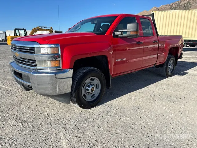 2017 Chevrolet 2500 4x4 Extended Cab Pickup