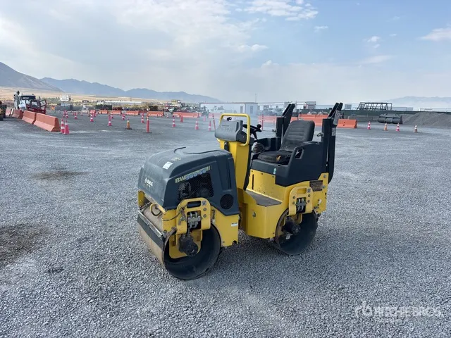 2015 Bomag RW900-50 Double Drum Roller