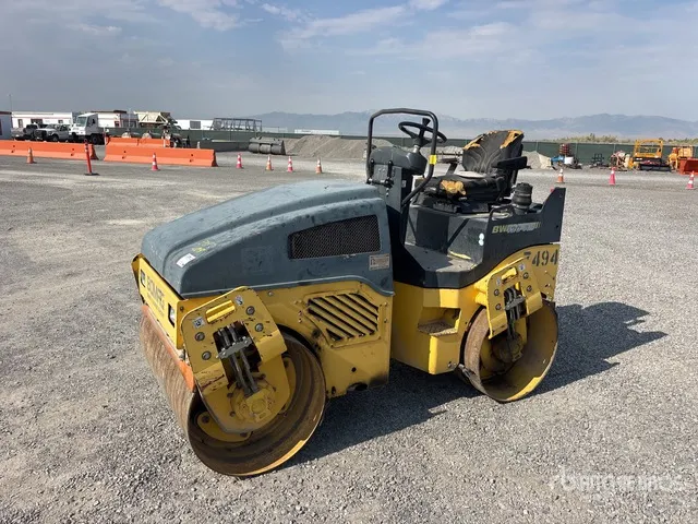 2012 Bomag BW120AD-4 Double Drum Roller