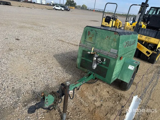 1990 Sullair 80GPQ Mobile Air Compressor (Inoperable)