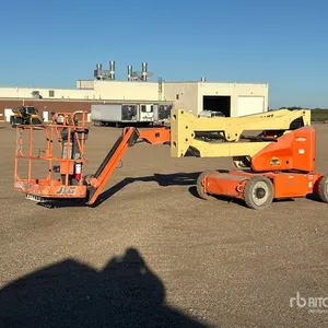 2016 JLG E450AJ 2WD Electric Articulating Boom Lift