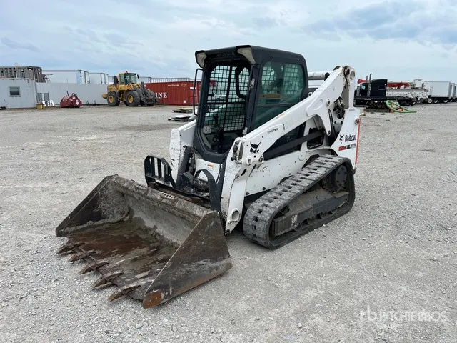 2016 Bobcat T650 Compact Track Loader