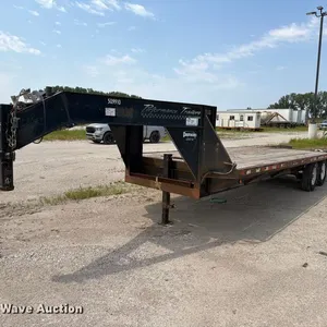 1999 Parker equipment trailer