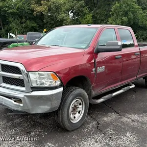 2015 RAM 2500 Crew Cab pickup truck