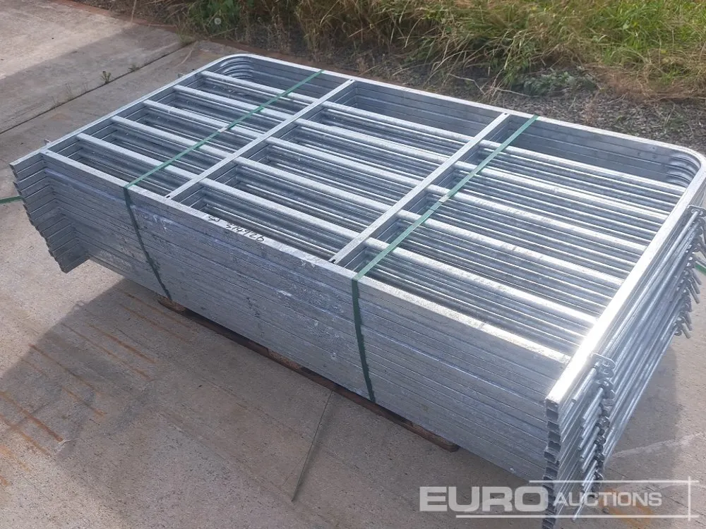Unused 6' Sheep Hurdles (16 of)