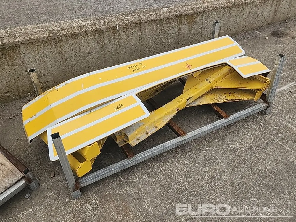 Panels & Parts to suit Excavator